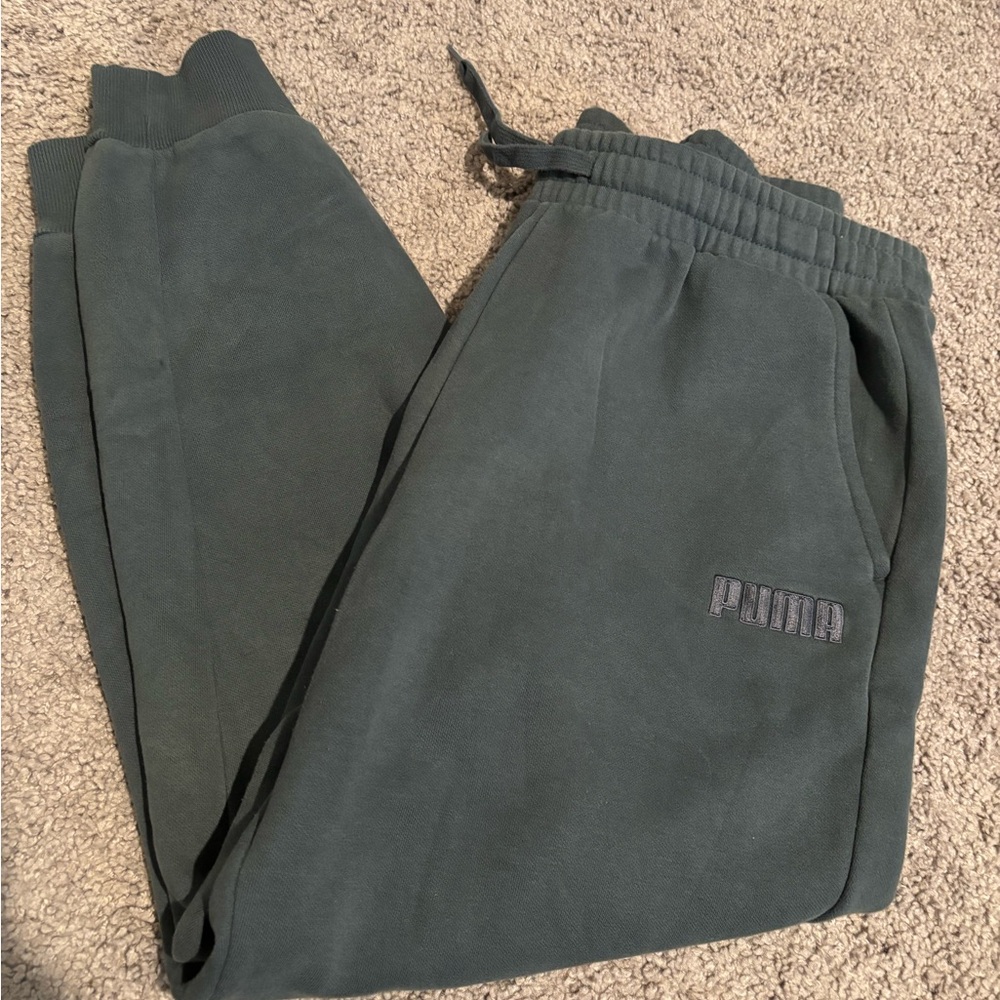 Puma Men's Olive Joggers